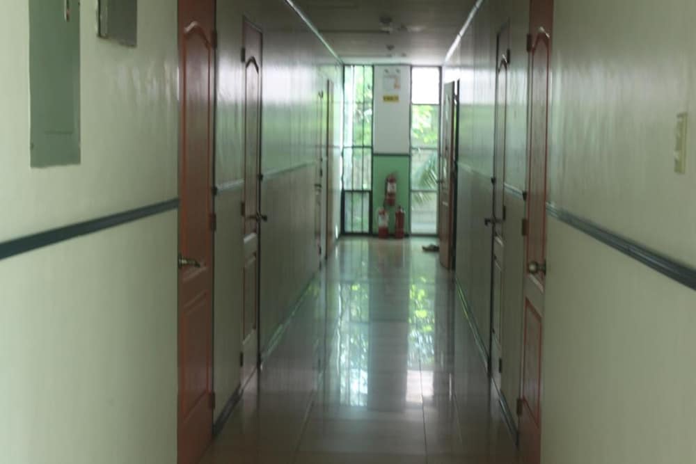 Axis Pension Hotel 31/50