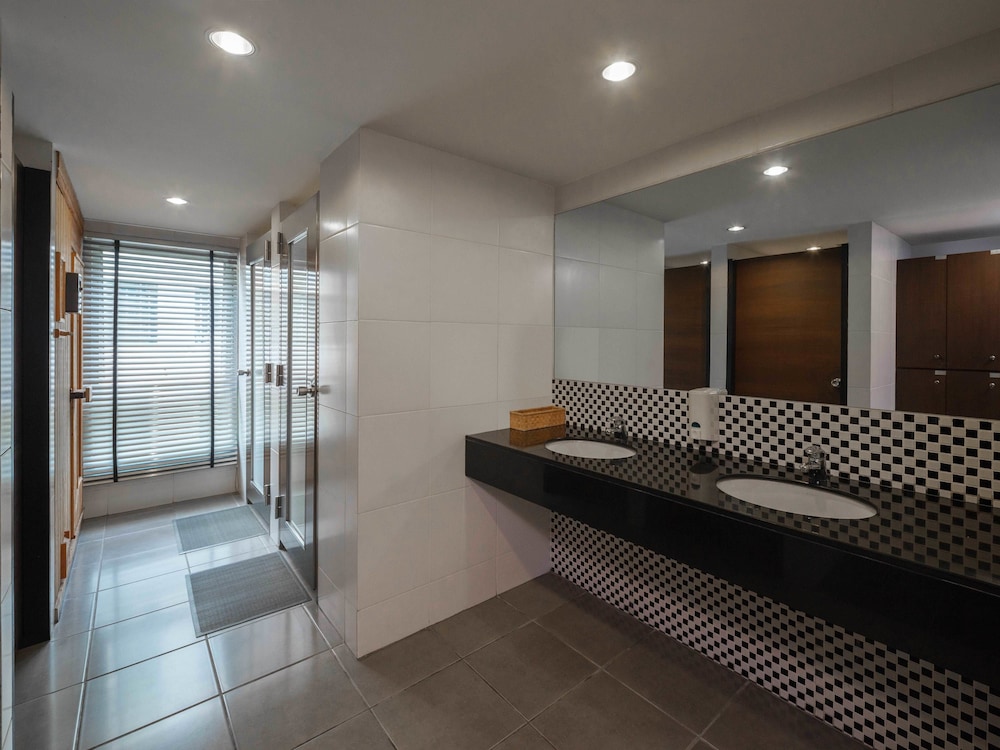 Silom Lofts Hotel 28/47