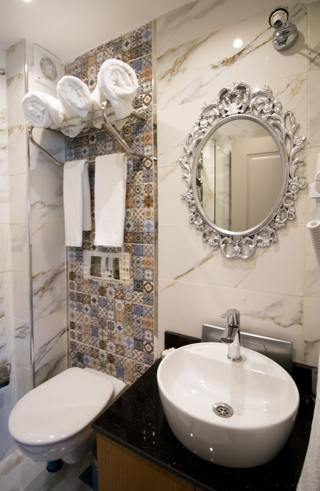 Hotel Buyuk Hamit 10/31