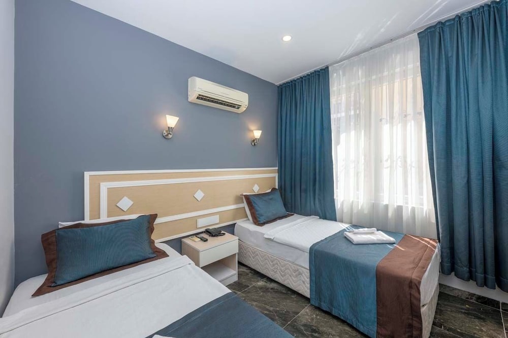 LEGEND TULIP HOTEL 21/52
