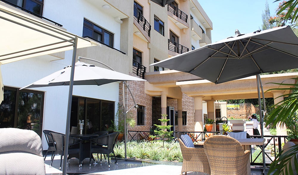 Hill View Hotel &amp; Apartments 7/49
