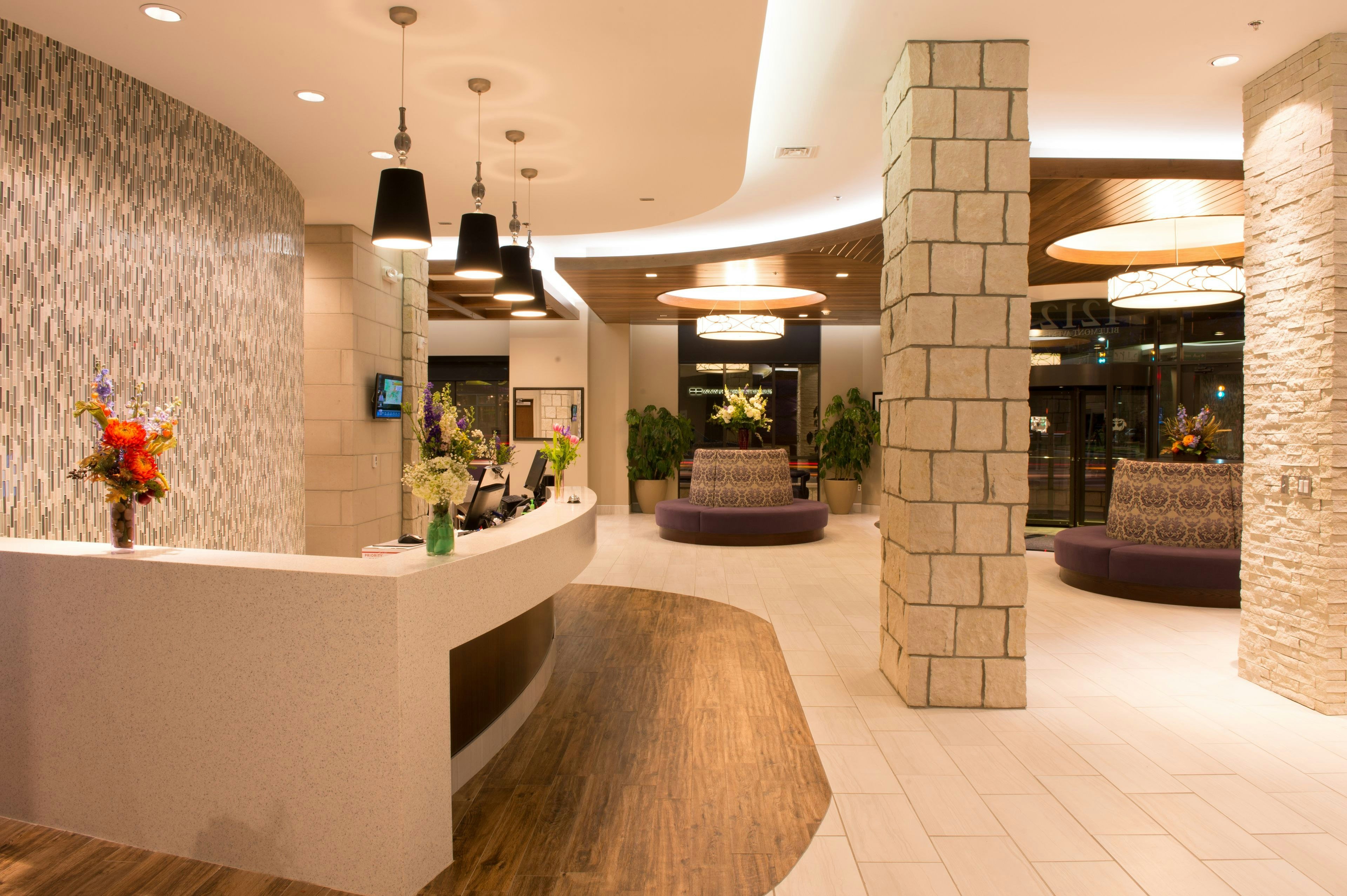The Bluemont Hotel 17/80
