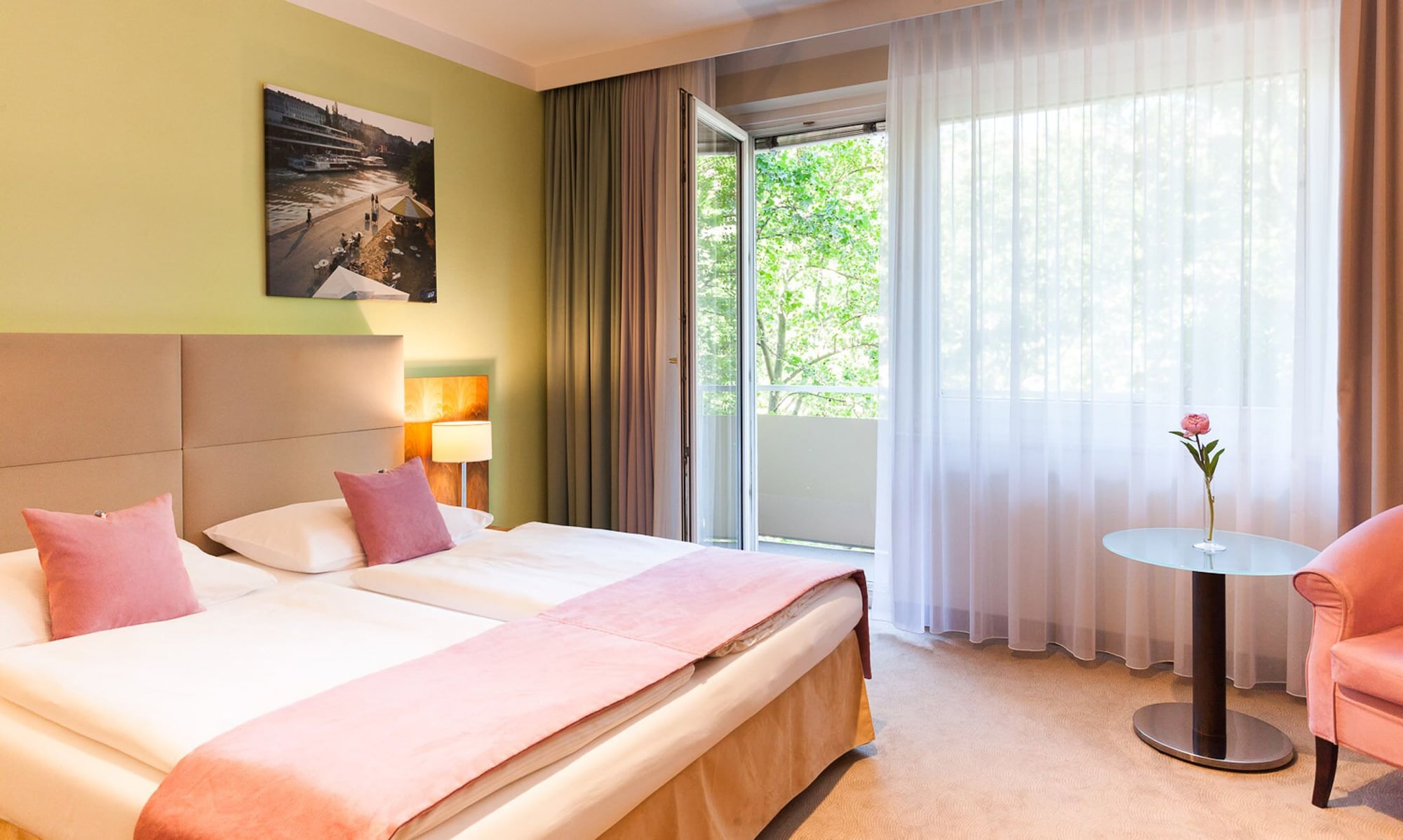 COMFORT, DOUBLE BED, BALCONY