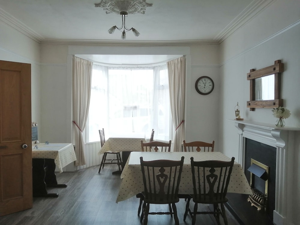 Harbourlight Guest House 25/41