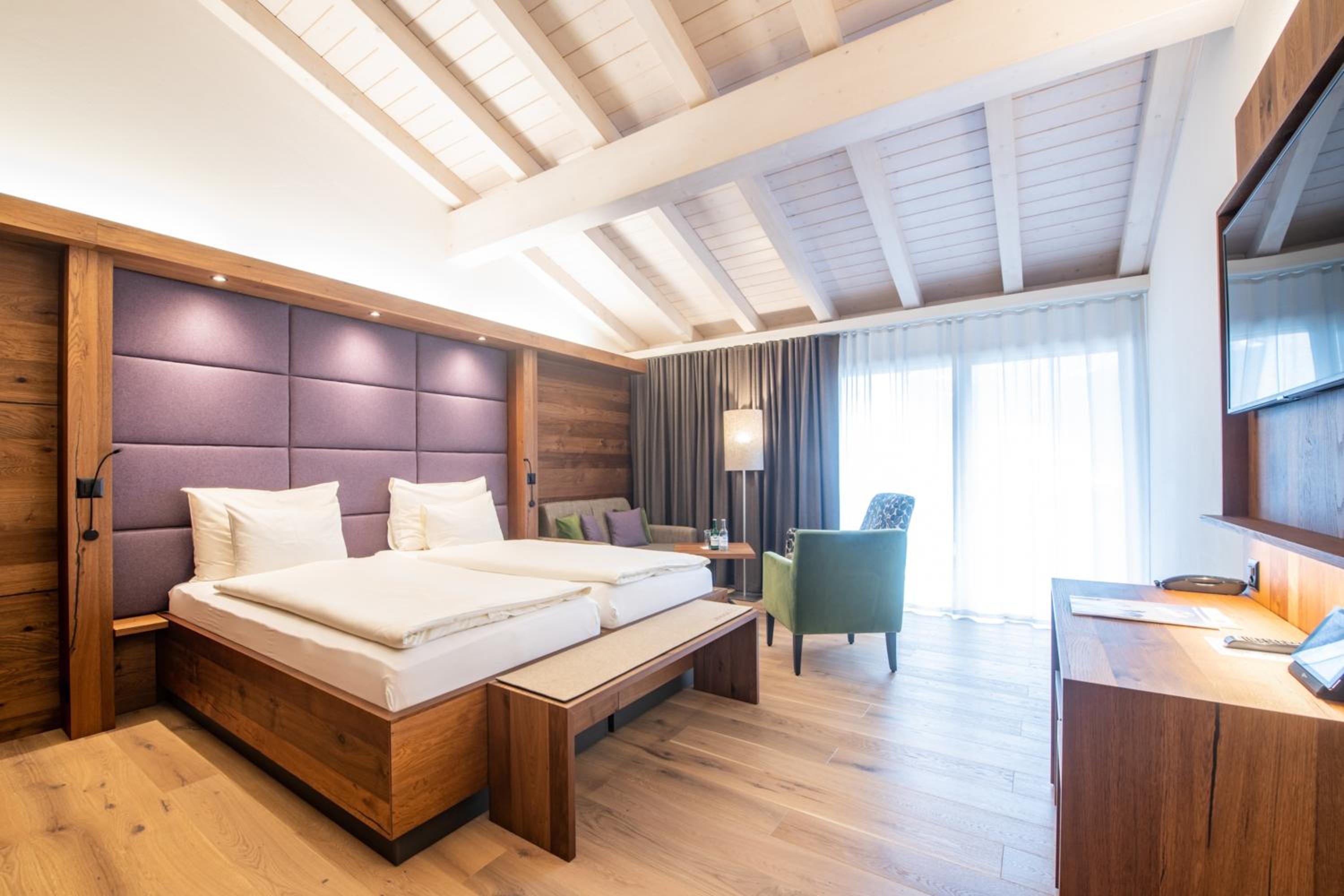 Luxury, Double Bed, Balcony