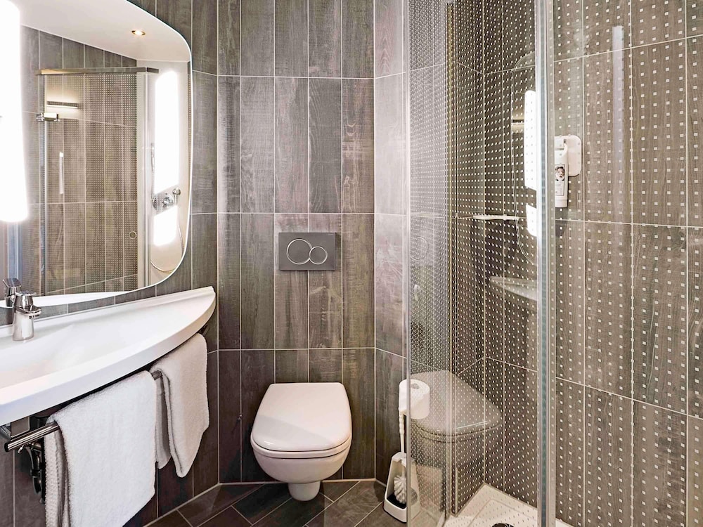 Ibis Baden Neuenhof 69/70