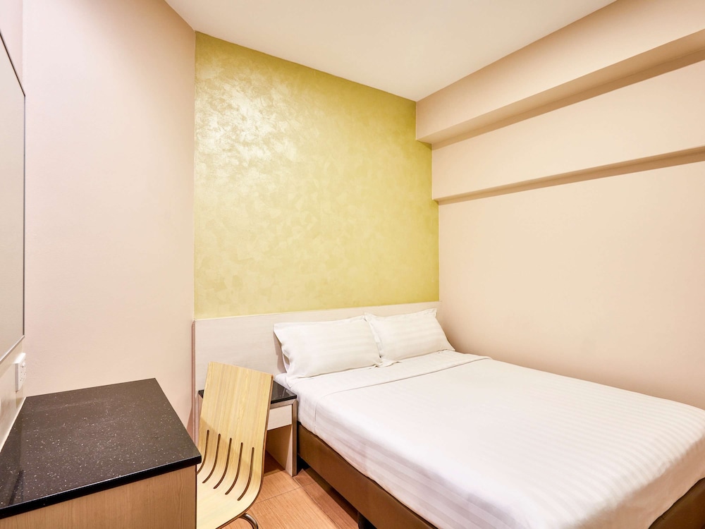 Ibis Budget Singapore West Coast 18/63