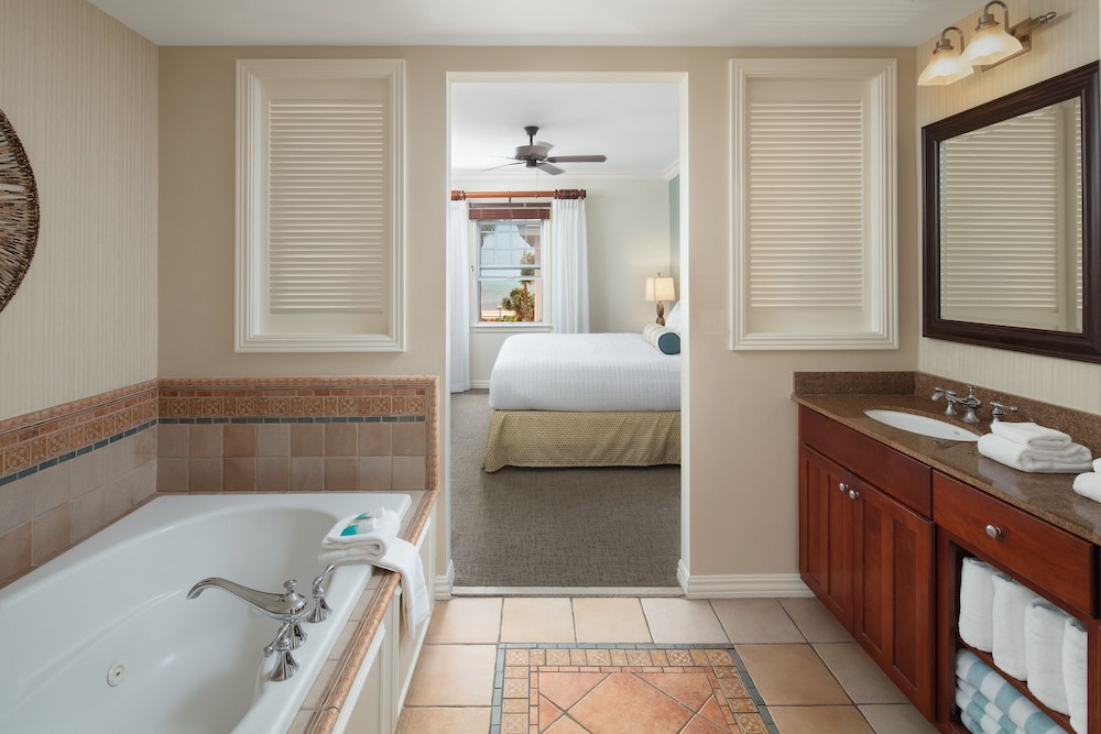 Hyatt Vacation Club at Windward Pointe 19/58