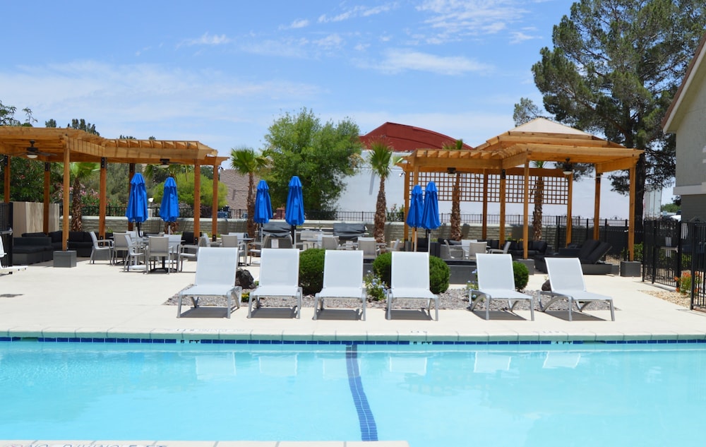 Chase Suite Hotel El Paso 54/59