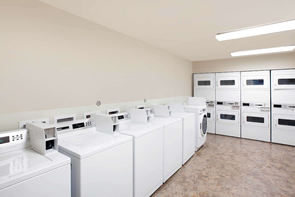 WoodSpring Suites College Station 22/41