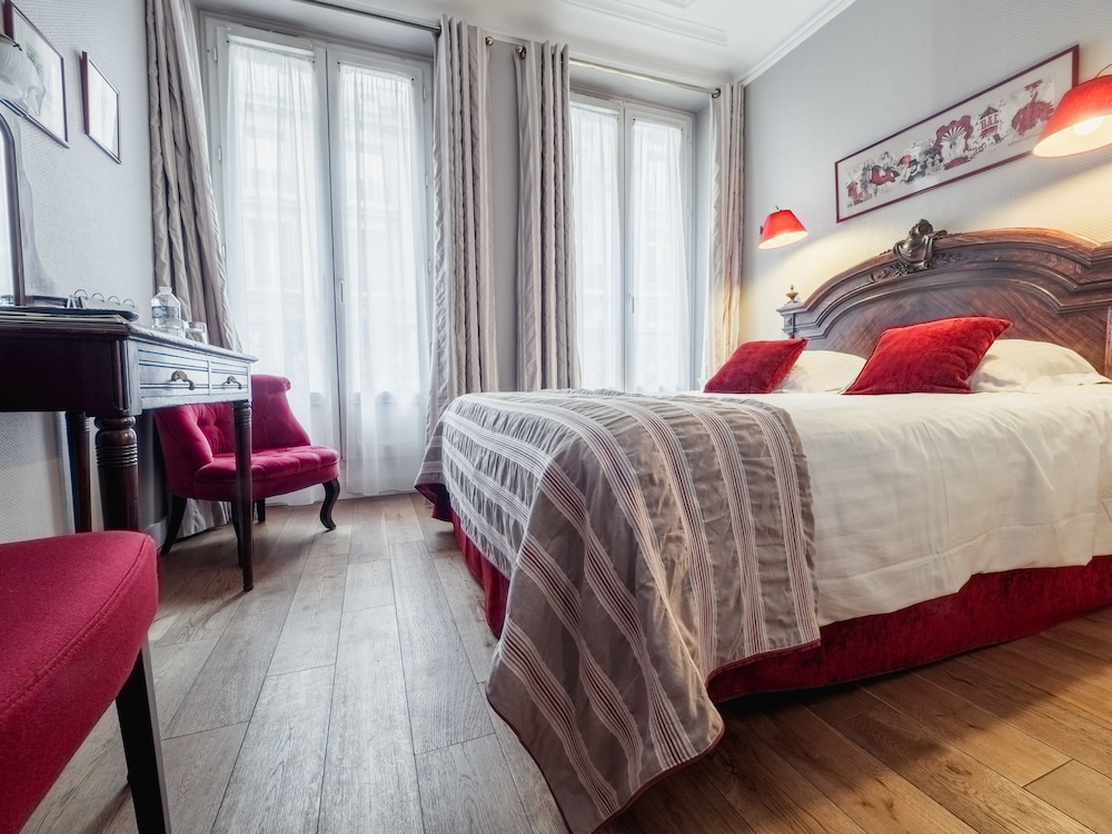 ROOM, DOUBLE BED, BALCONY