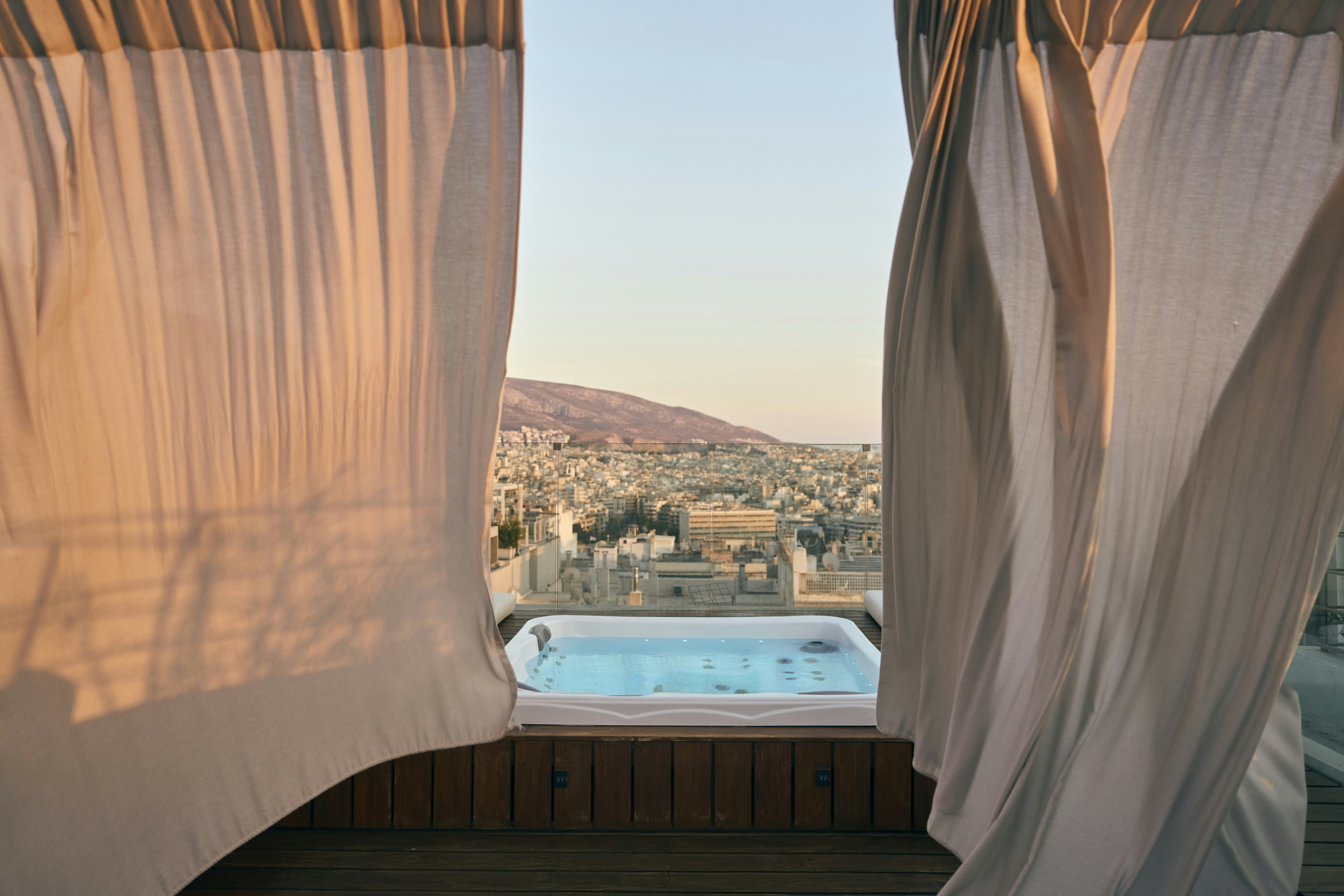 Periscope Hotel 14/21