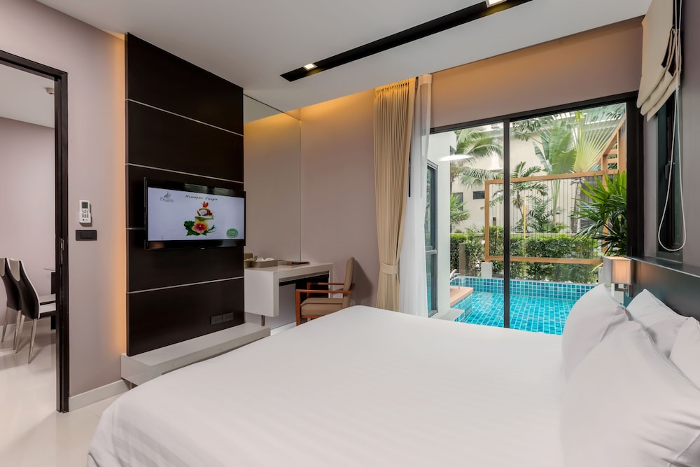 The Charm Resort Phuket 12/50