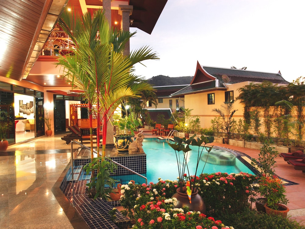 KATA SEA VIEW VILLAS 8/39