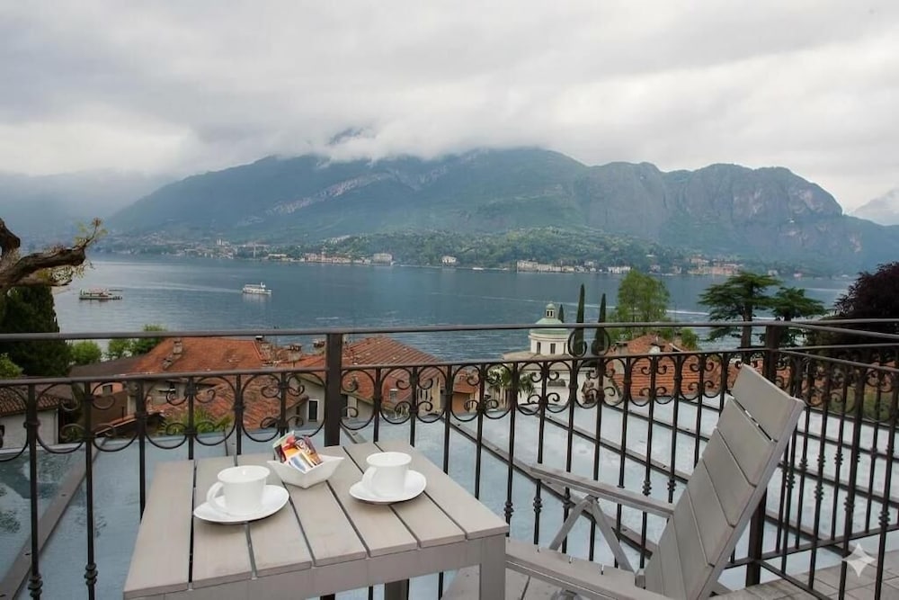Hotel Don Ferrante 37/50