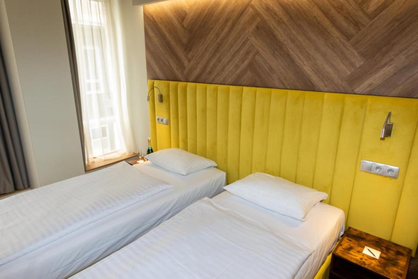 Superior, Double or Twin Bed, Street View