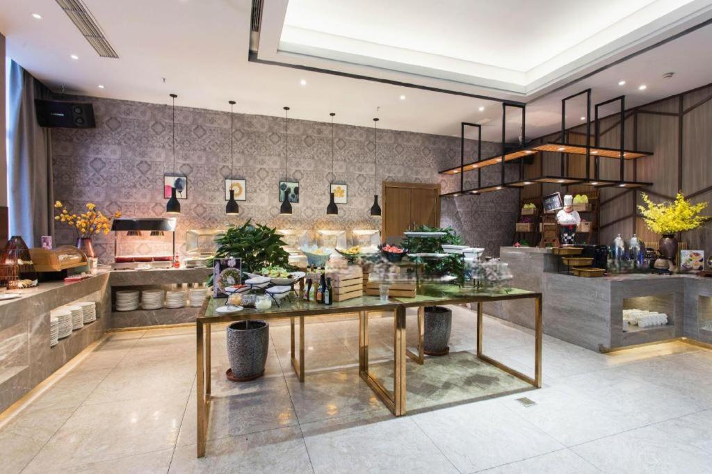 Yitel (Shenyang Olympic Sports Center) 33/39
