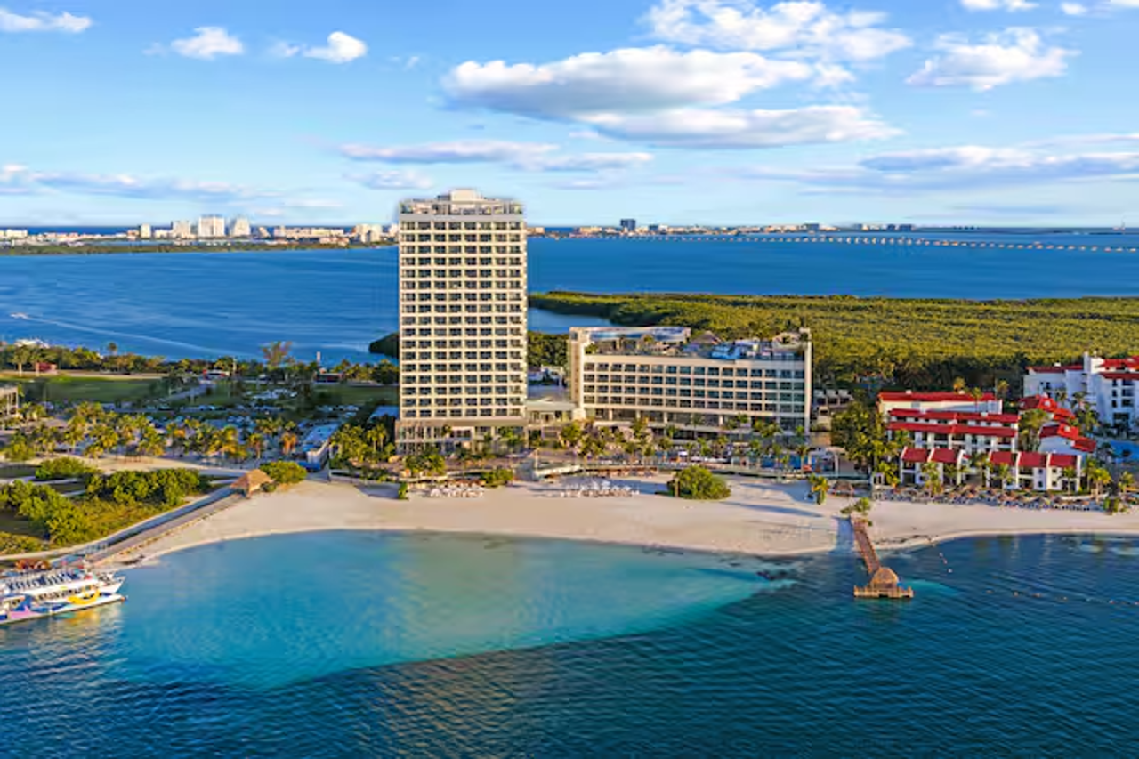 Amare Cancun Adults Only All-Inclusive Resort, Curio by Hilton 1/20