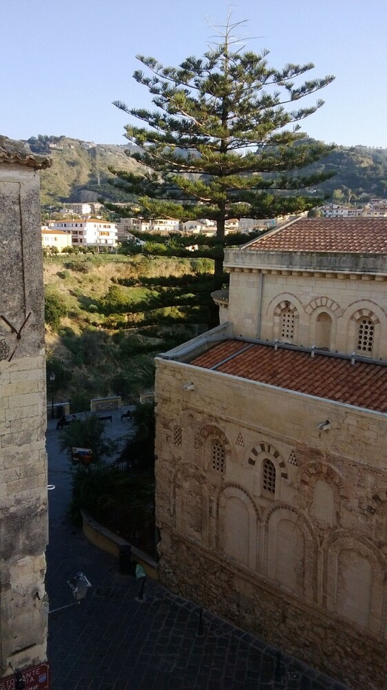 surroundings