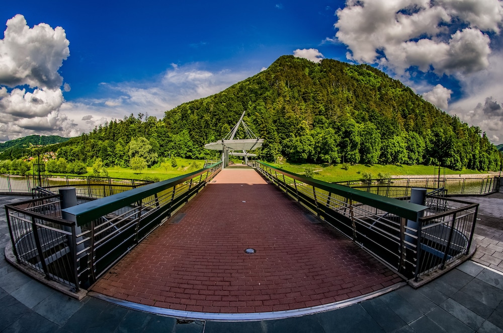 Thermana Park Lasko 28/31