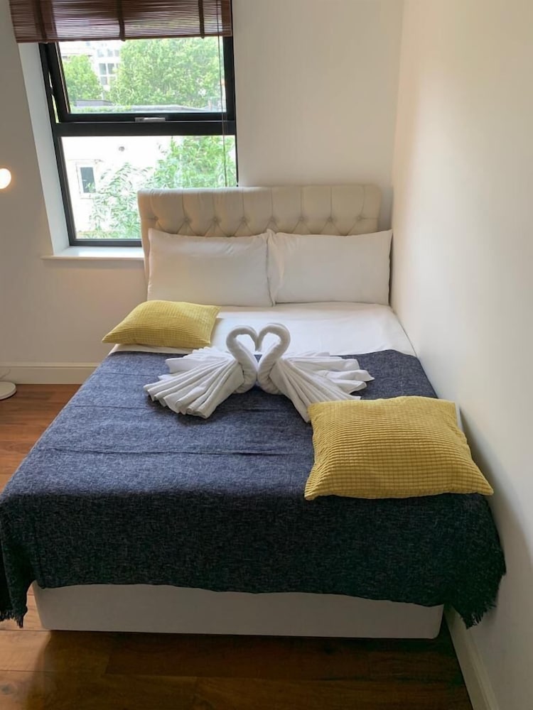 London City Gate Kings Cross St Pancras 5/50