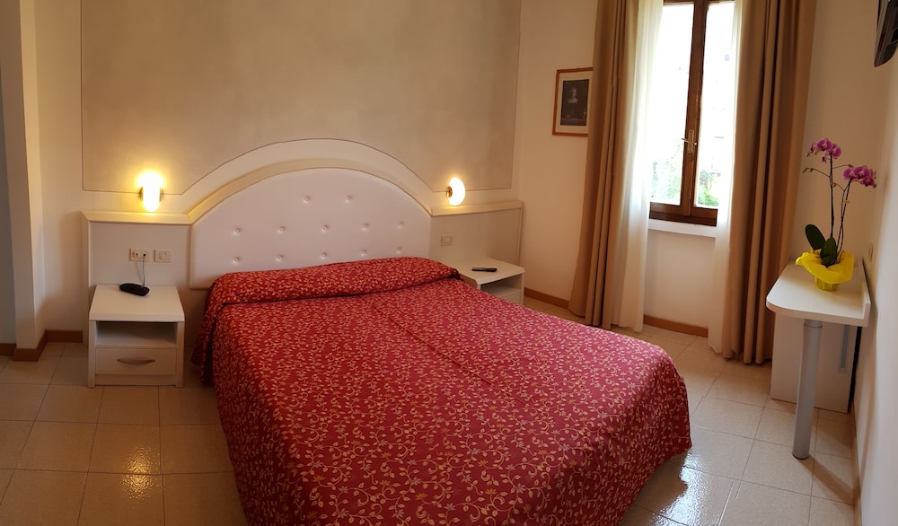 Hotel Piccolo Paradiso 24/61