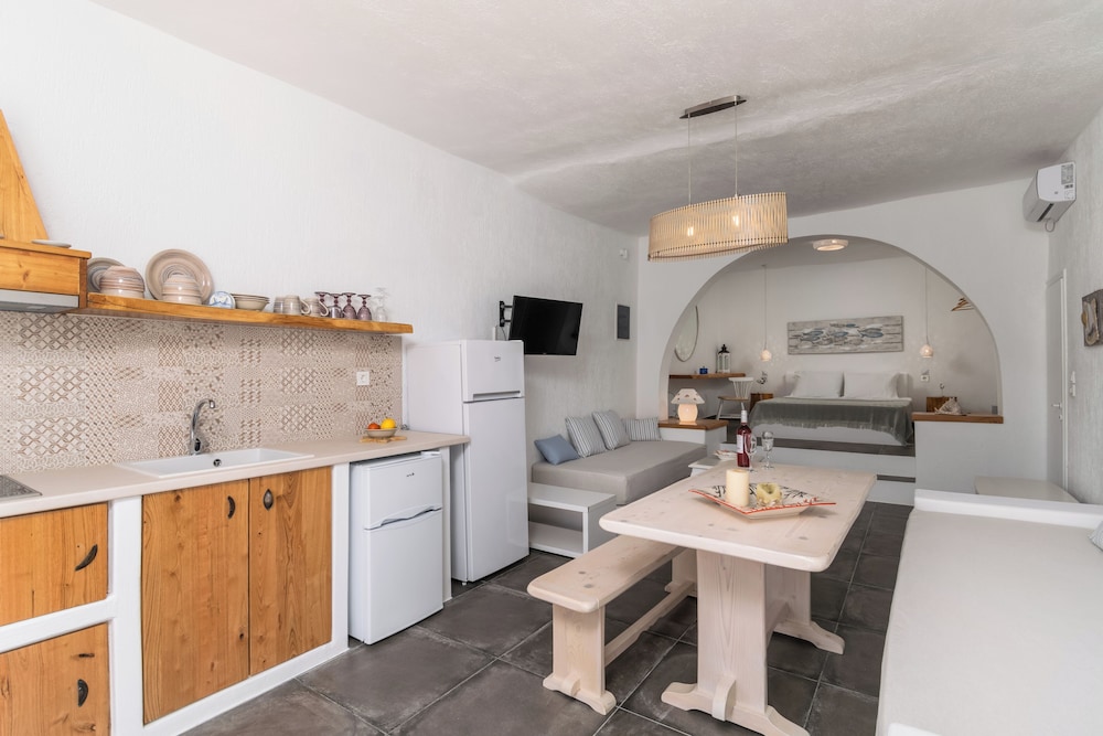 Vilos Suites 8/50