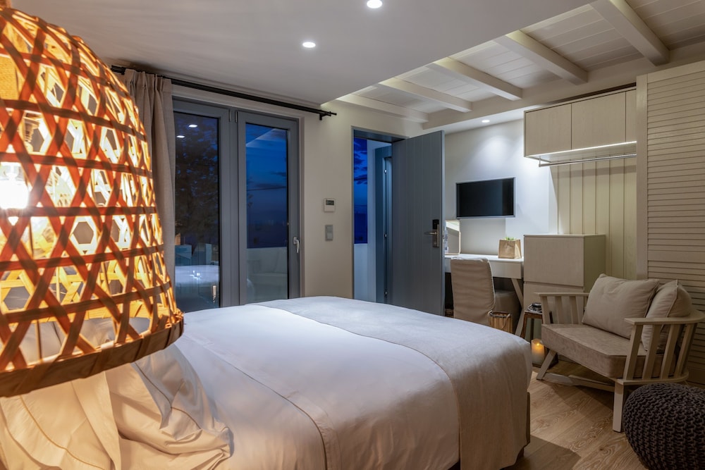Oniro Suites 6/25