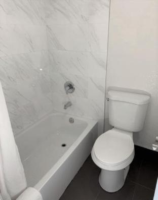 غرفة، Howard Johnson Suites by Wyndham San Diego Chula Vista/BayFt 4/4