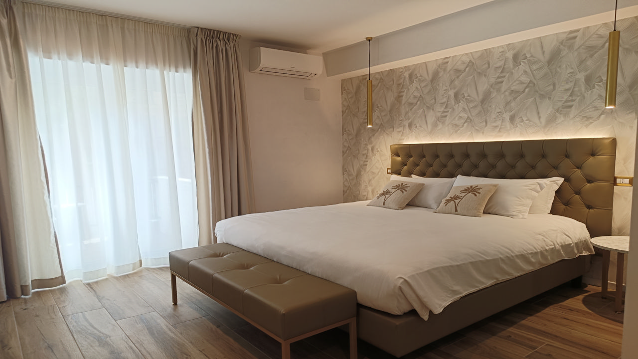 Romi Suite 20/38