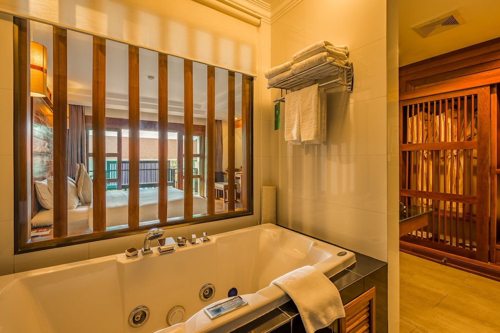 Angkor Miracle Resort and Spa 24/50