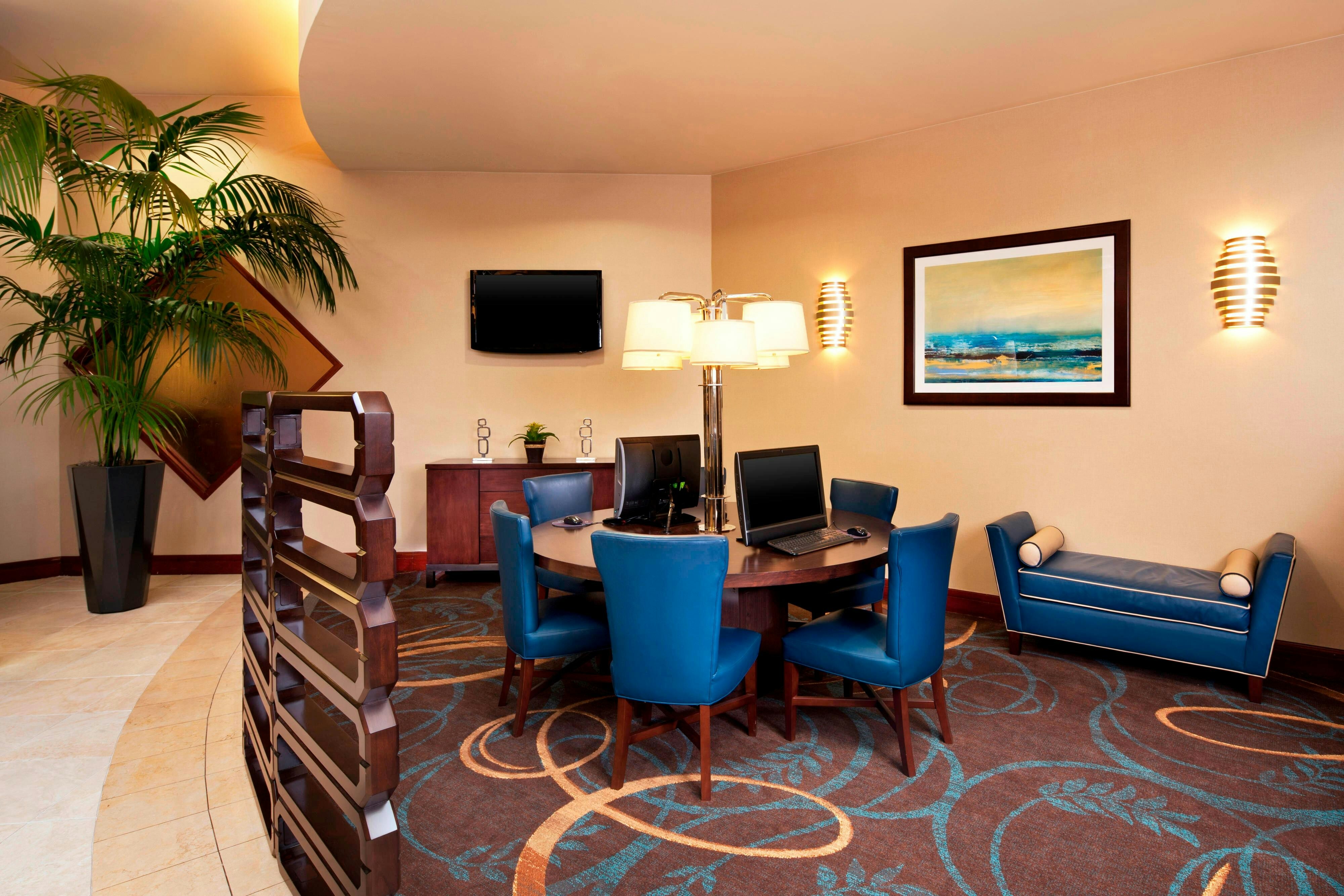 Sheraton Agoura Hills Hotel 14/18