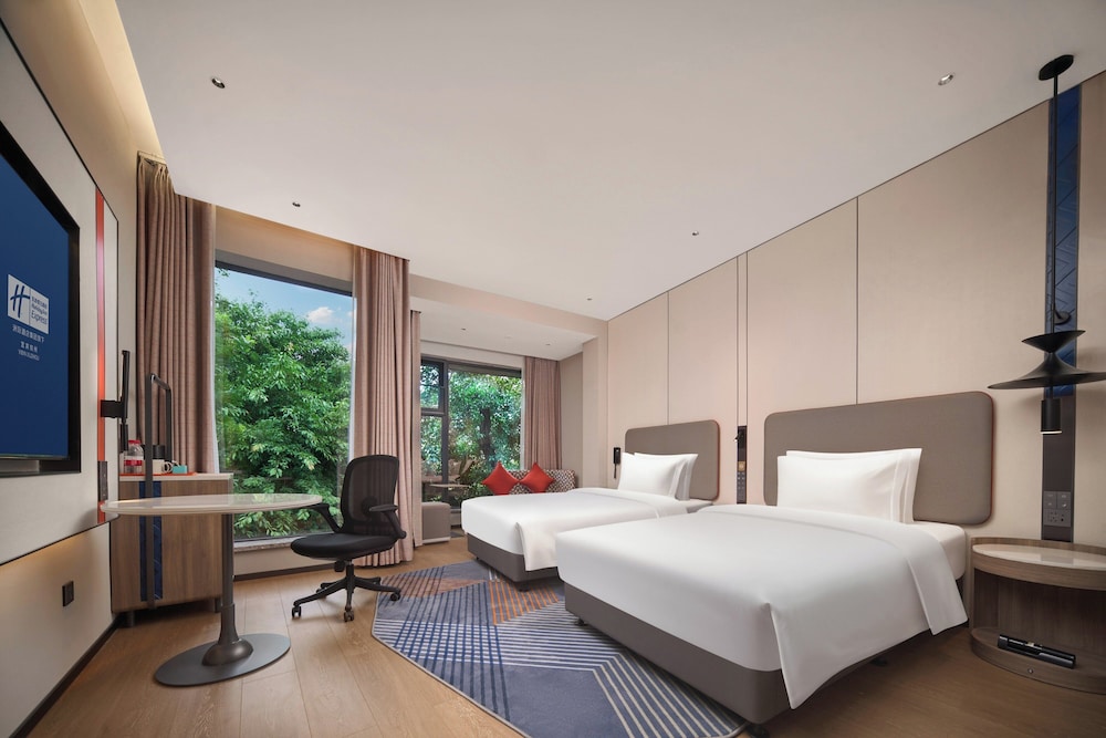 Standard, 2 Double Beds, Extra Floor Space