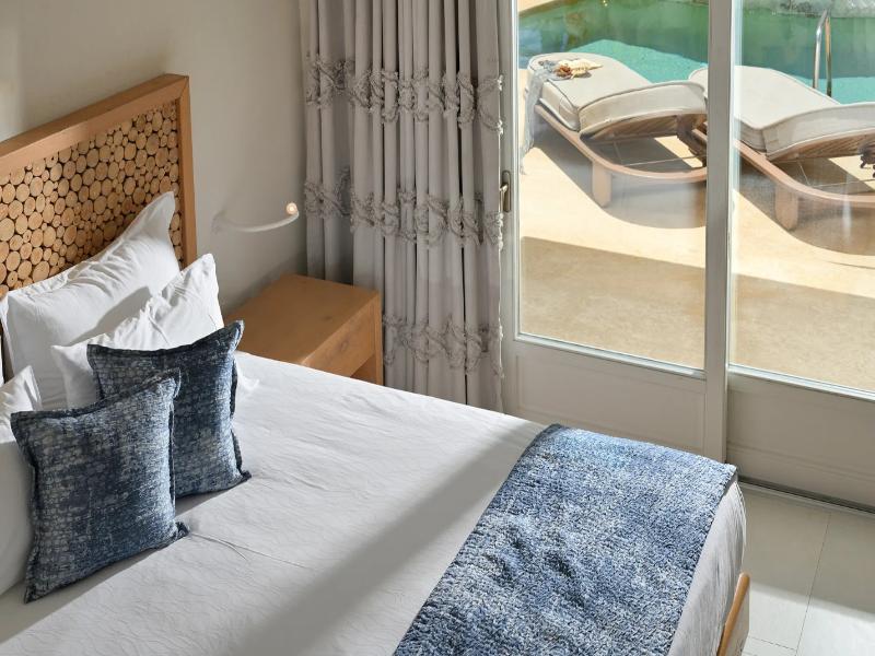 Exclusive, Maisonette, Partial Sea View, Private Pool