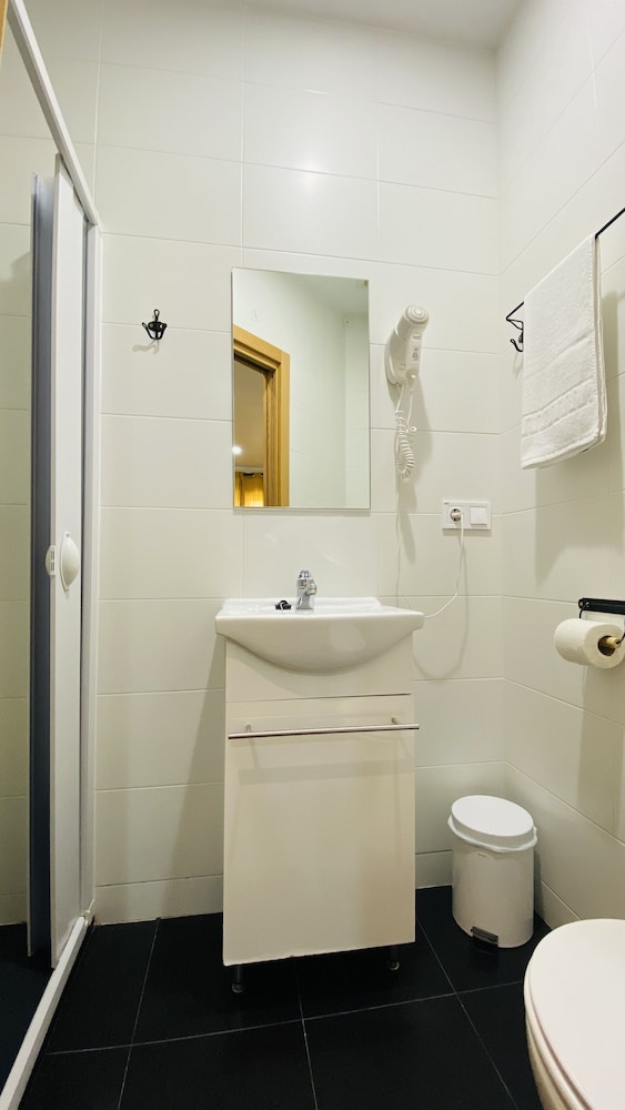 Hostal Rayuela 66/72