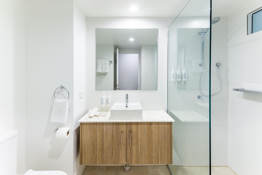 غرفة بريميير بإطلالة على الحديقة بغرفتي نوم، Oaks Port Douglas Resort 6/6