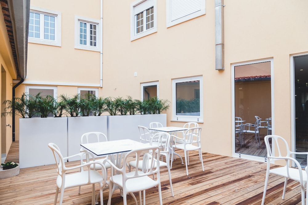 HOTEL AVEIRO CENTER 34/44