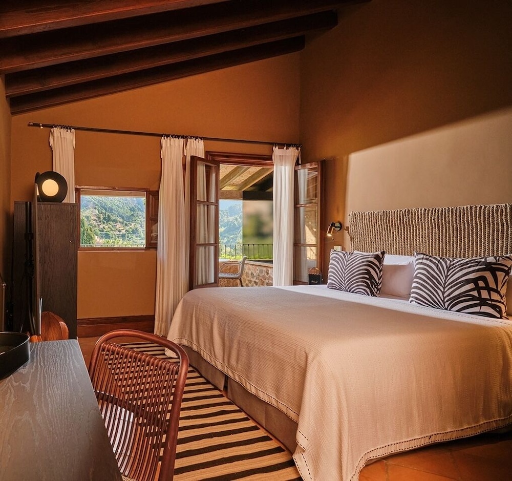 Valldemossa Hotel Restaurant 7/52