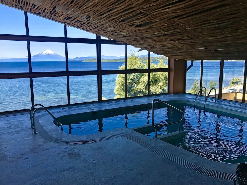 swimming pool spa