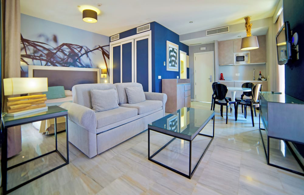 Holiday World Casamaia Apartments Affiliated by Melia 25/41
