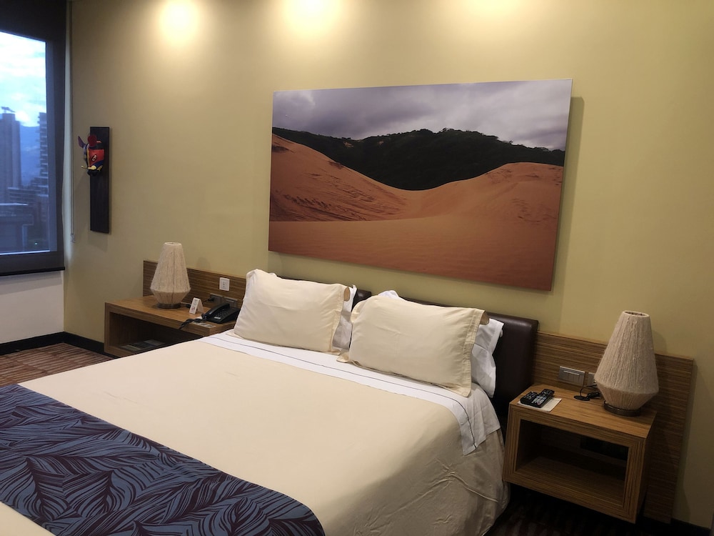 Diez Hotel Categoria Colombia 19/64