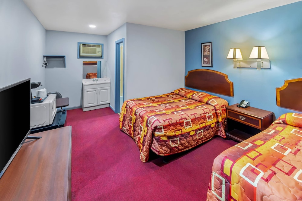 Rodeway Inn Post, TX 32/52