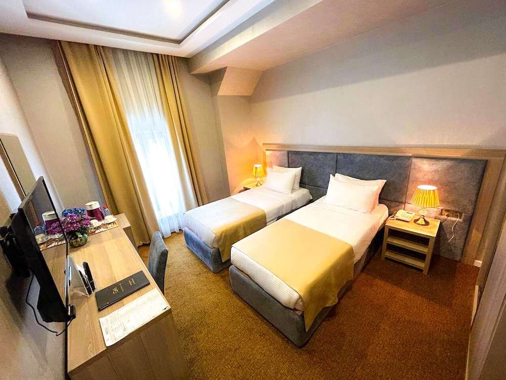 Grand Midway Hotel Baku 17/55