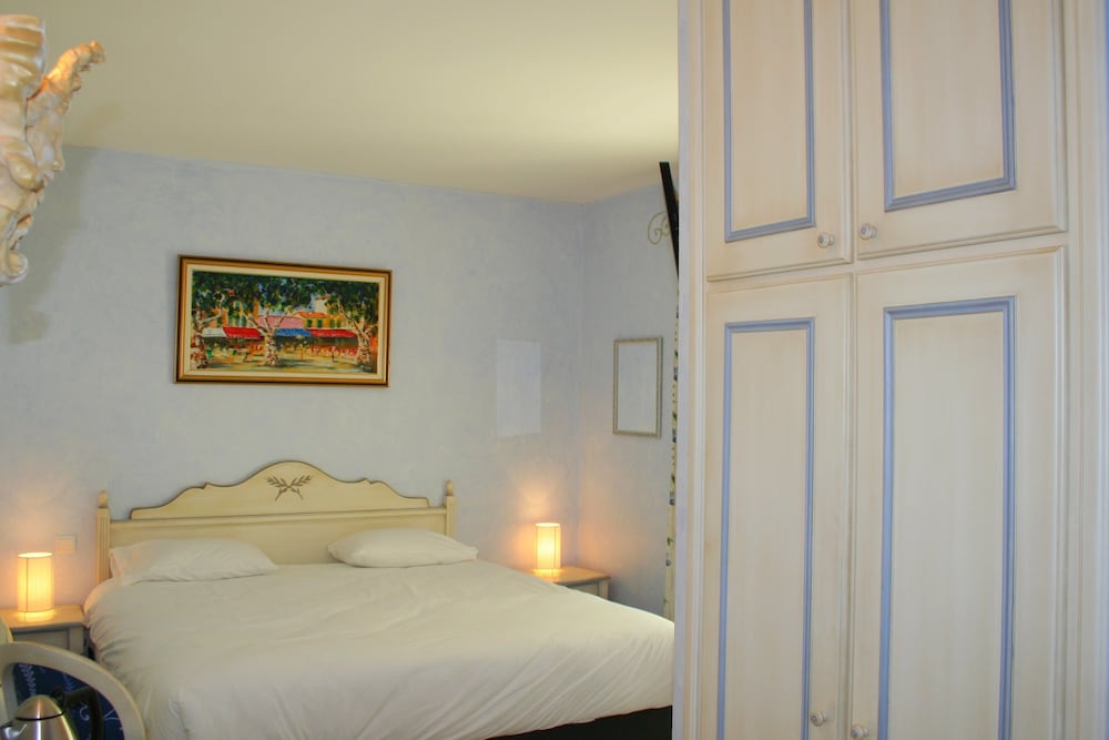 Chateau de Challanges 35/70