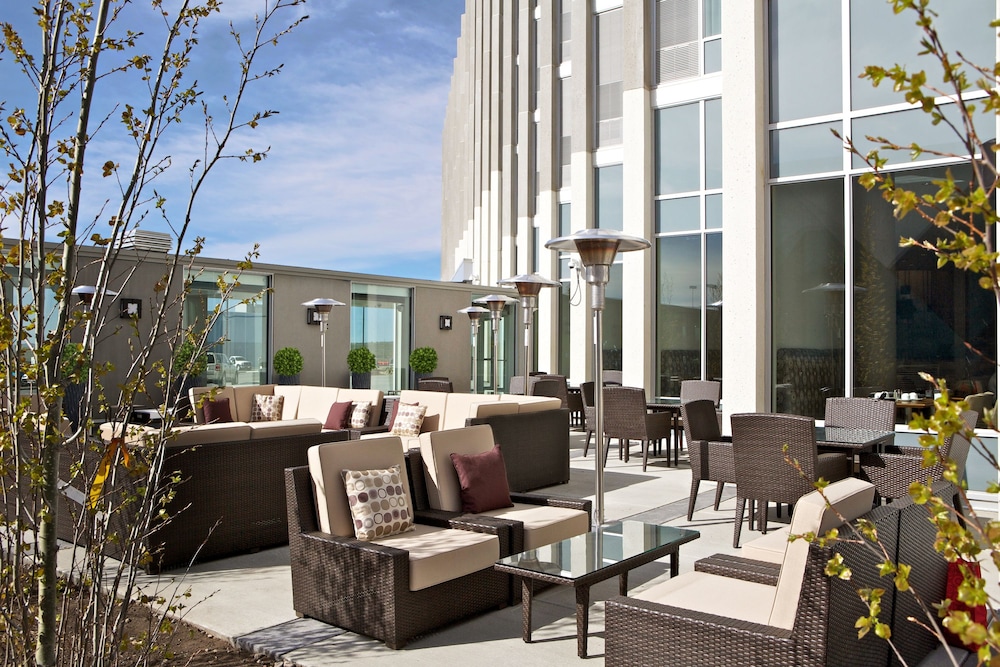 Grey Eagle Resort 54/80