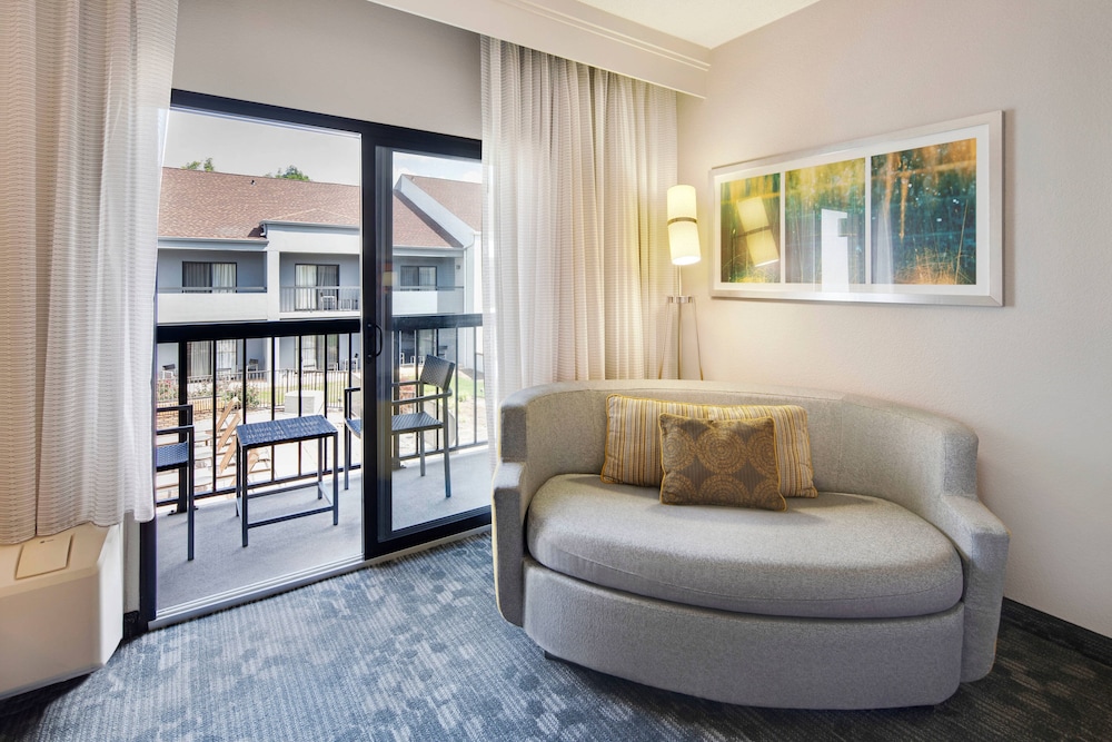 Courtyard Atlanta Norcross/Peachtree Corners 14/48