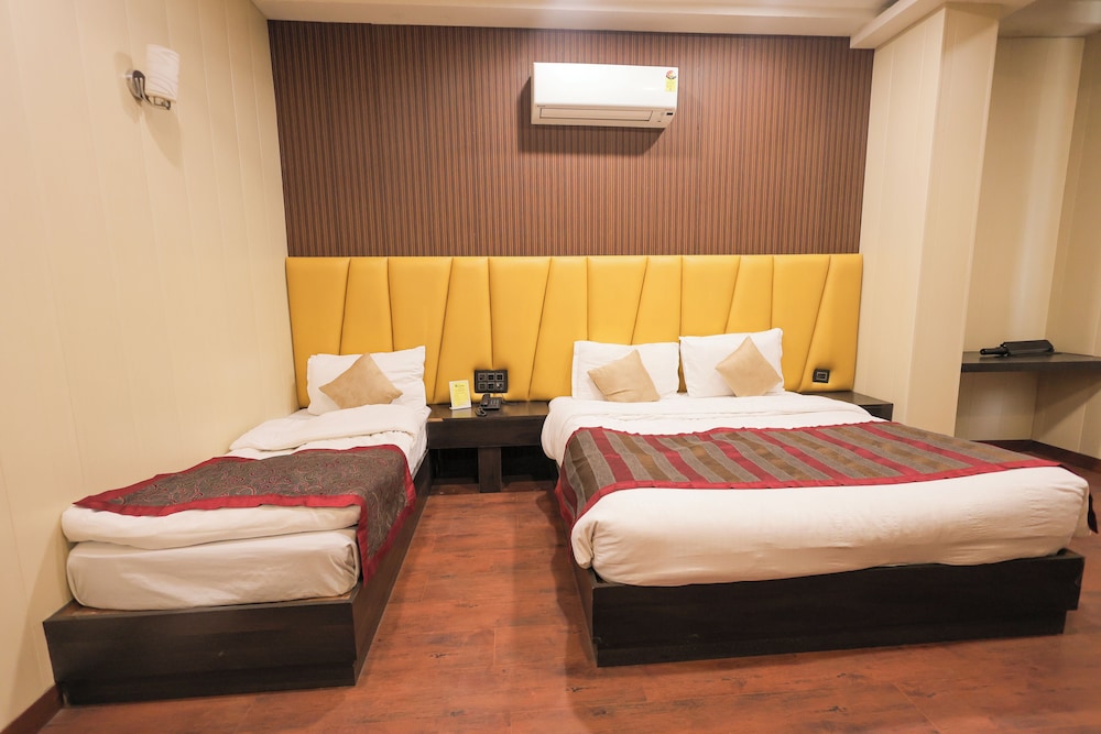Hotel Krishnam 20/50