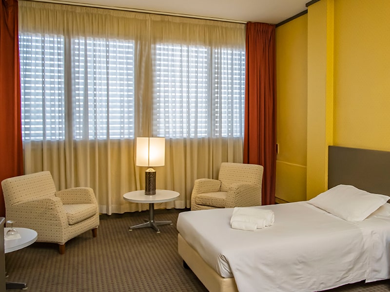 CLASSIC, DOUBLE OR TWIN BED