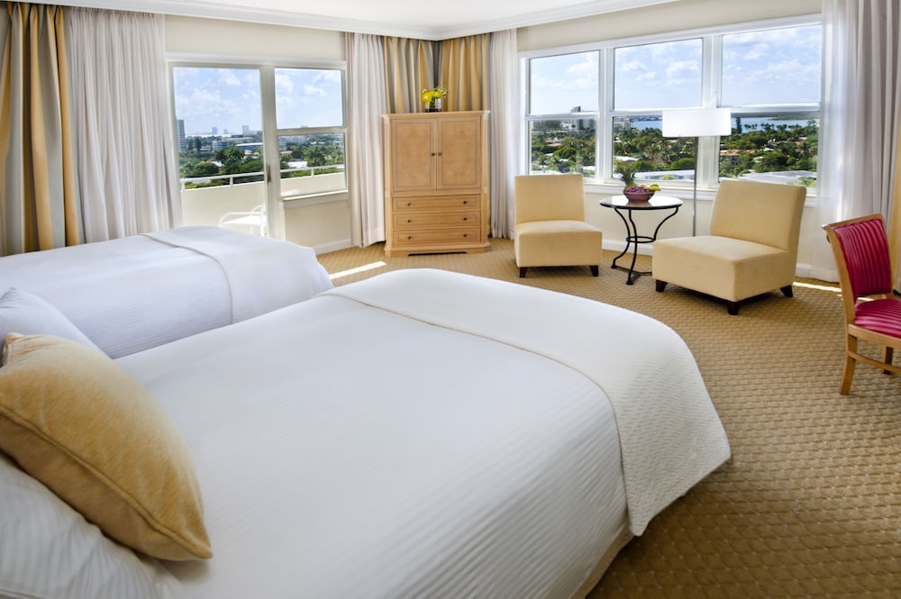 Room, 2 Double Beds, Bay View, Balcony