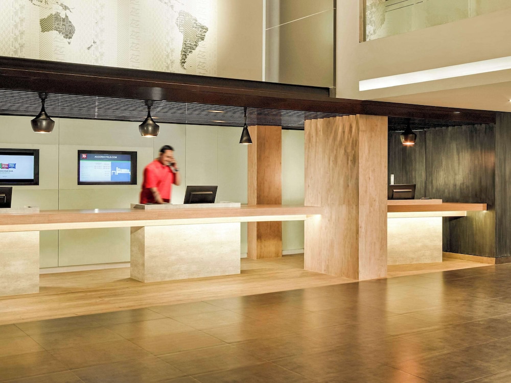 Ibis Gading Serpong 6/43